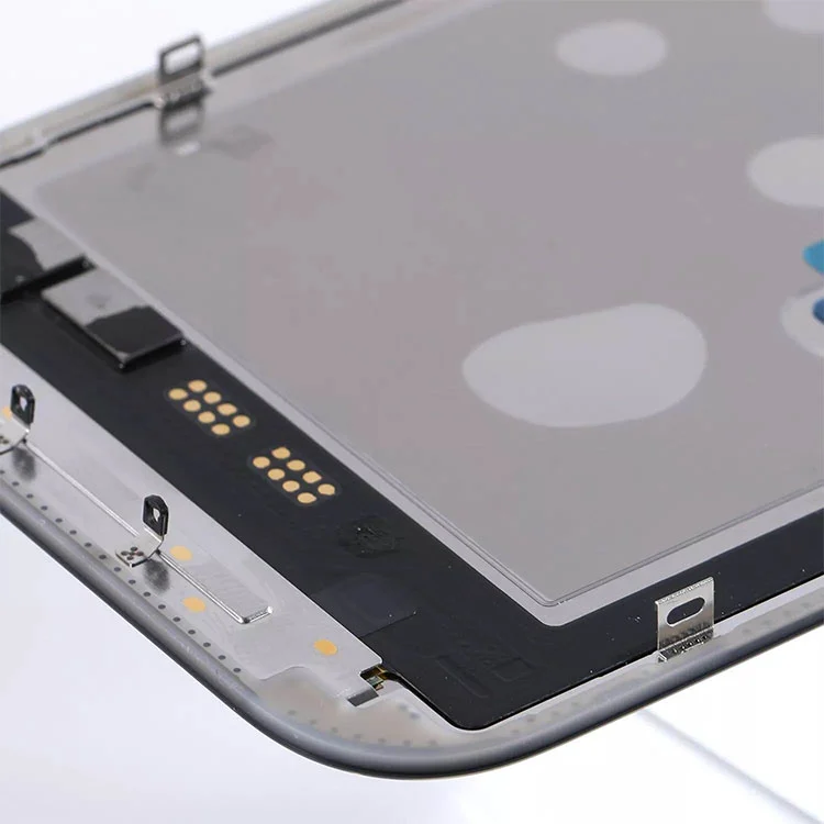 16 Pro LCD obrazovky