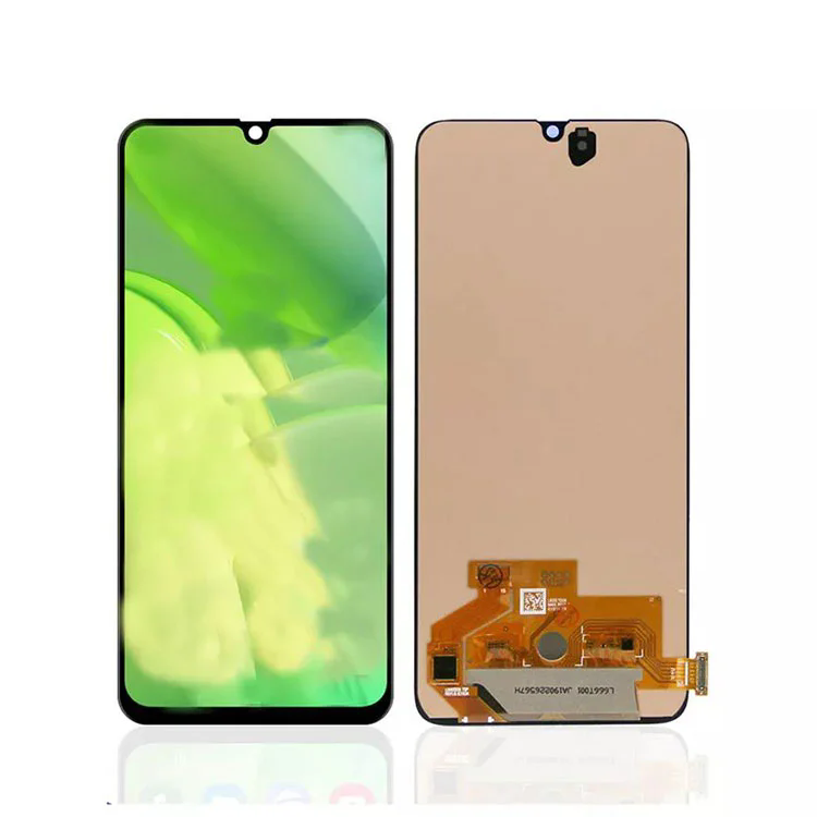 Aké problémy so zafarbením displeja riešia LCD obrazovky série?