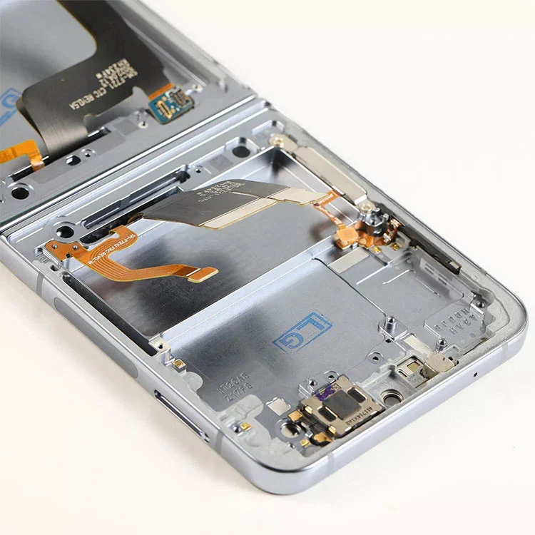 Vyklopte 4 LCD obrazovky