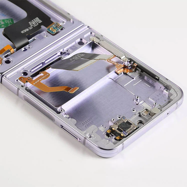 Vyklopte 4 LCD obrazovky